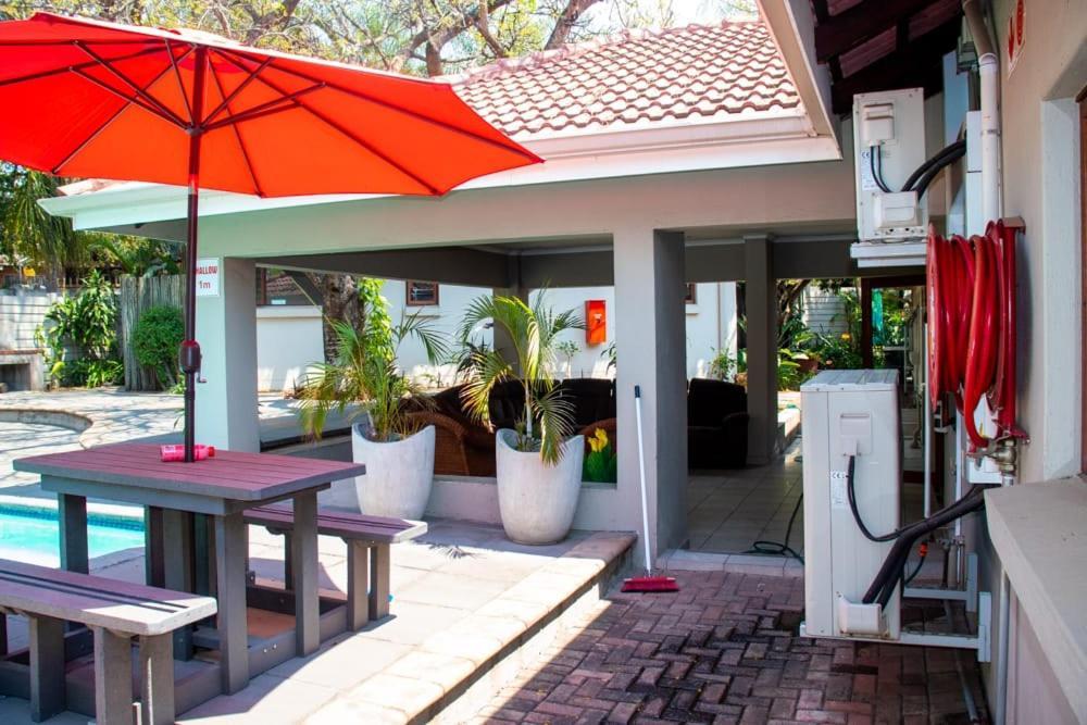 Bonim Guesthouse - Aka Magisha Guesthouse Mbombela Exterior photo